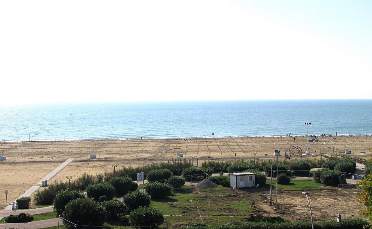 Franco Apartment Bibione Bagian luar foto